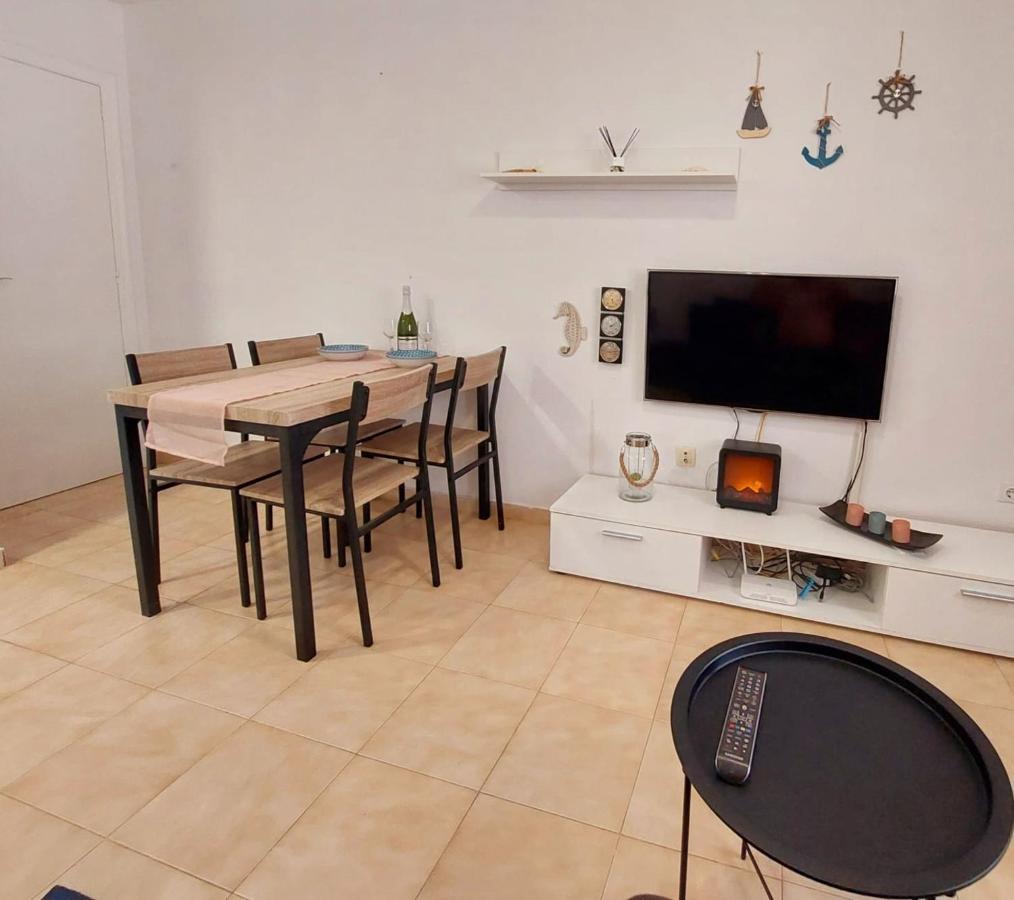 Apartament Casa Del Gato Rojo , Communal Swimming Pool , Terrace With Barbecue Torrevieja Esterno foto
